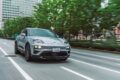 タイカン、そしてBEVのマカンを登場させ、911にもモーターを搭載し始めるなどポルシェは電動化にも積極的に動いている。ポルシェの電動化戦略は今後どのように動いていくのか。最新のBEVプロダクトの魅力を検証しながら、考察してみよう。