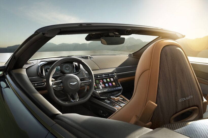 「DB12 ヴォランテ」と「ヴァンキッシュ ヴォランテ」、ヴォランテ60周年記念モデルの美しいインテリア。