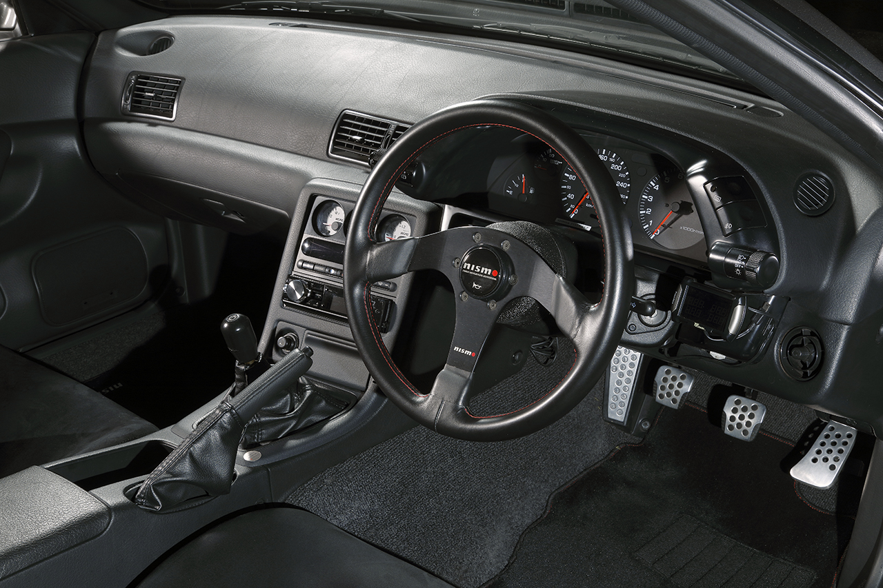 このBNR32は新車を超えている！」ワークスの技術力が注ぎ込まれた現代