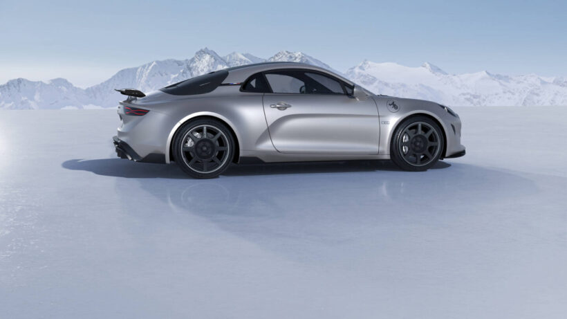 アルピーヌA110は希少なモデルなため、中古車も含めて国内の流通は多くない。