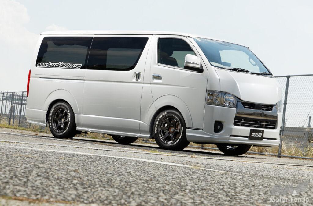 16インチ：4万7300円〜】レイズ伝統の6スポークを『ハイエース』で履き