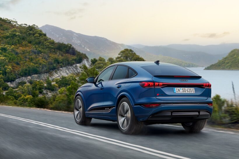 「アウディ SQ6 スポーツバック e-tron」の走行シーン。