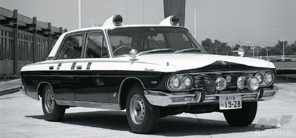 初代プレジデントの警視庁所有のパトカー