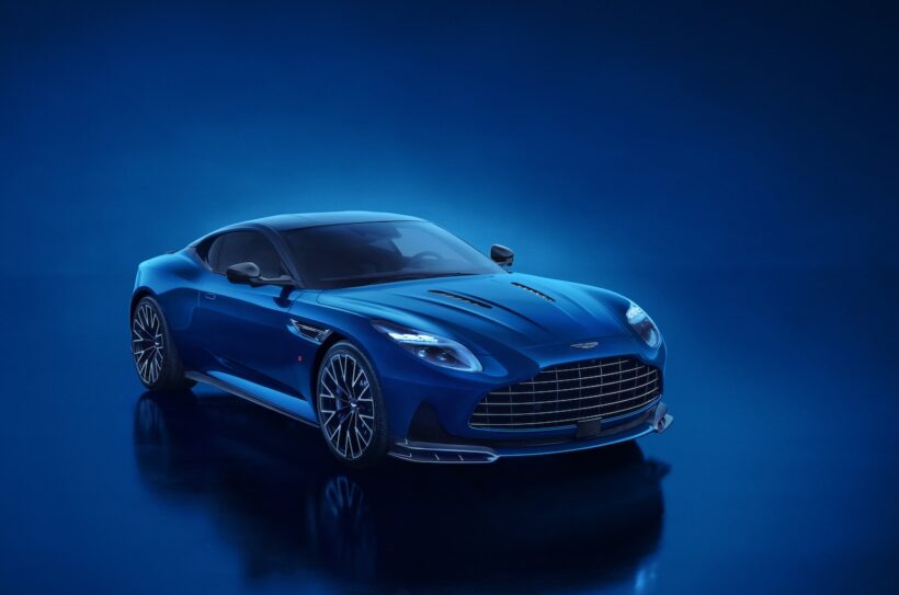 「アストンマーティン DB12 S」のエクステリア。