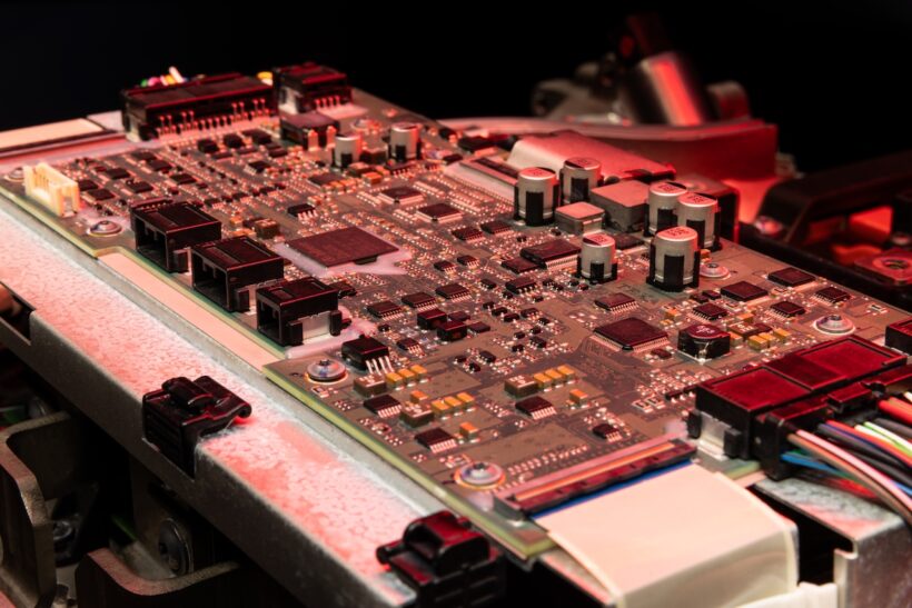 初のフル電動モデル「フェラーリ エレットリカ」の電動パワートレイン。