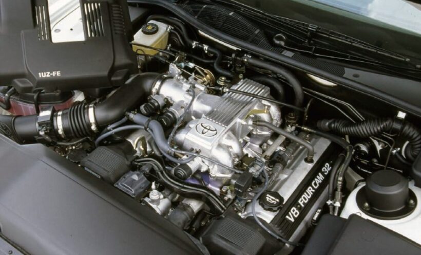 2代目セルシオの4.0L V8エンジン