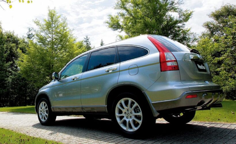 ホンダ3代目「CR-V」のリアビュー