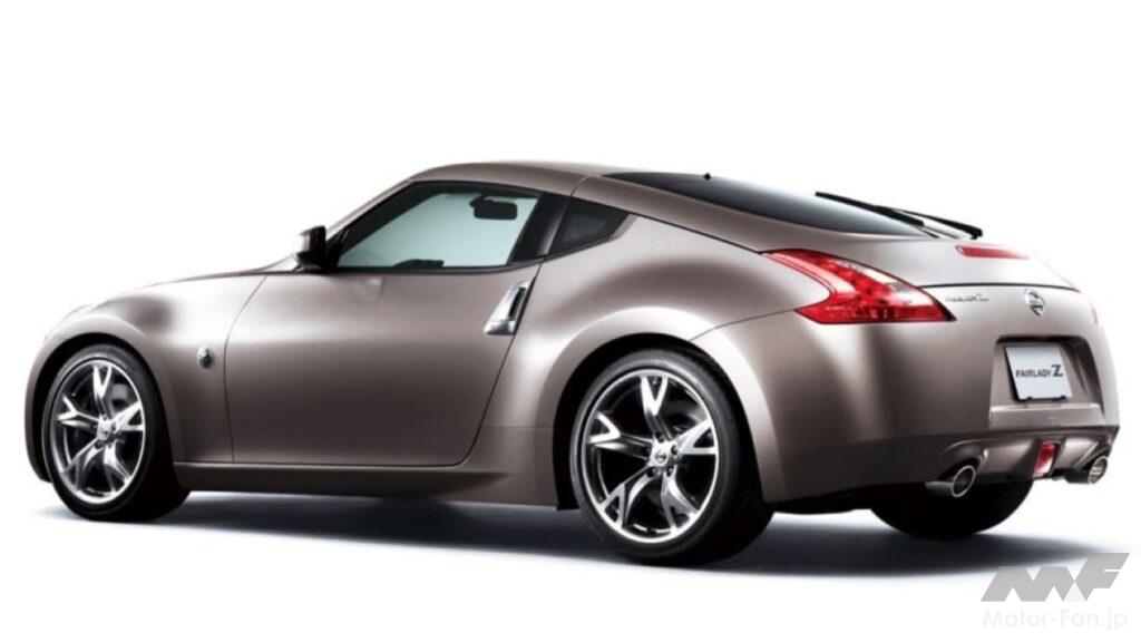 6代目「フェアレディZ(Z34型)」のリアビュー