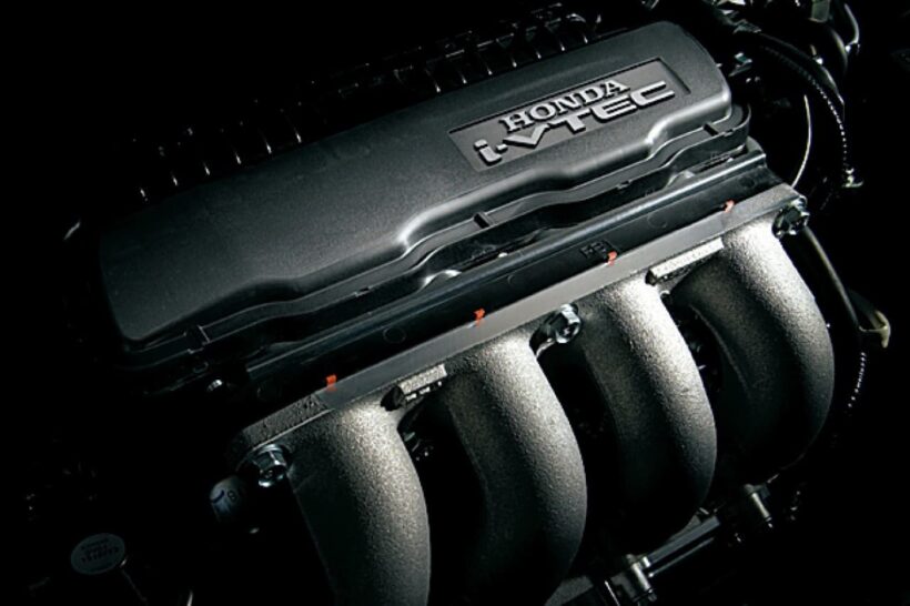 2代目「フィット」搭載の1.3L 直4 SOHC i-VTEC PGM-FIエンジン