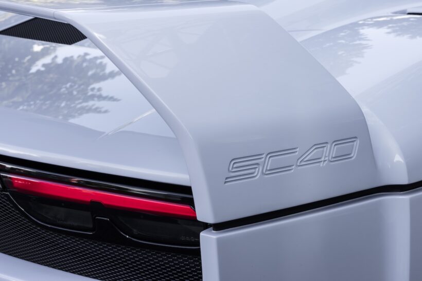 ワンオフモデル「フェラーリ SC40」のエクステリア。