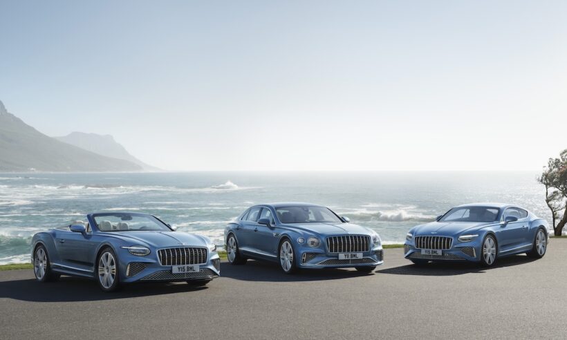 アズールは、ウルトラパフォーマンスハイブリッドに続く新世代PHEVシステム「ハイパフォーマンスハイブリッド」を搭載する。