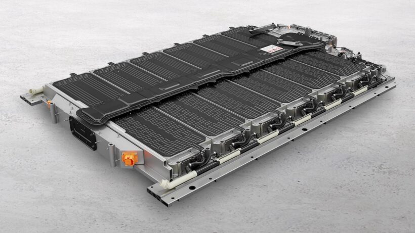 「ポルシェ カイエン エレクトリック」の機能統合型バッテリー。