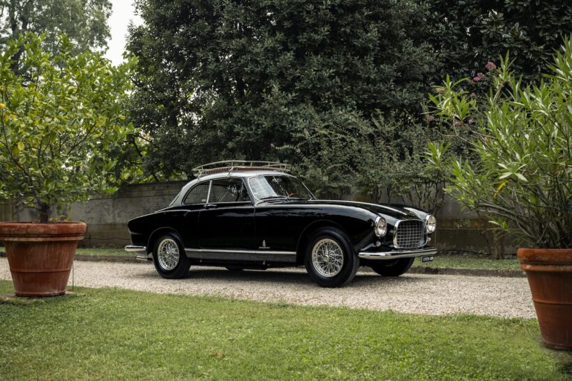 イタリア車　カタログ　ピニンファリーナ　スパイダー・ヨーロッパ 連載全11話第5話 フェラーリ275GTS／フィアット124スポルト