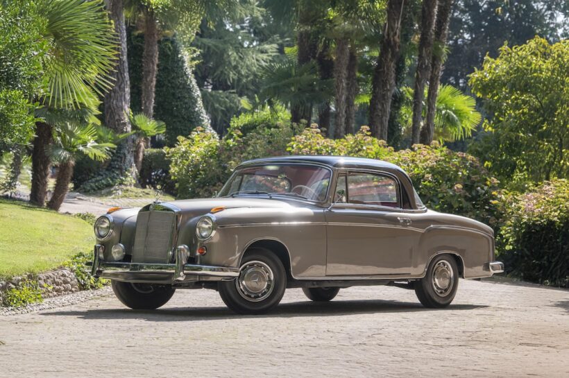 「チューリッヒ・オークション」に出品される、1960年製「メルセデス・ベンツ 220 SE クーペ」。
