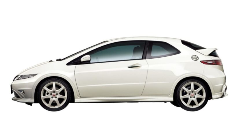 2010年に再販された「シビック・タイプR ユーロ」のサイドビュー