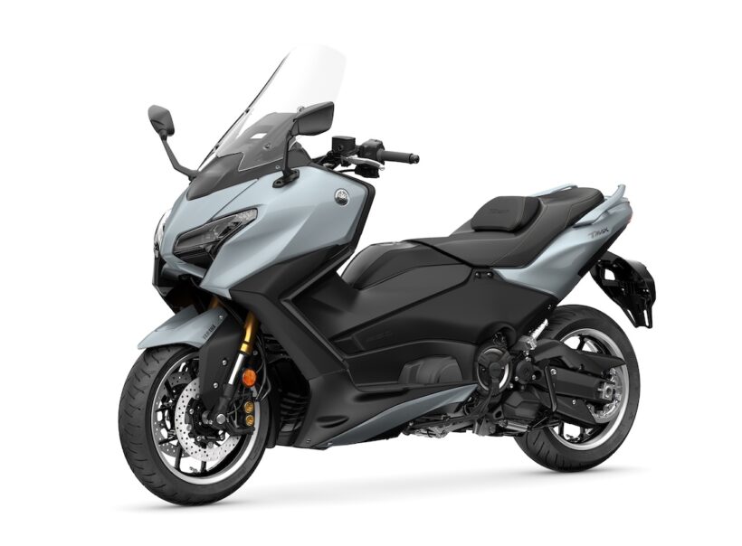 2025_yamaha_tmax560techmax_03