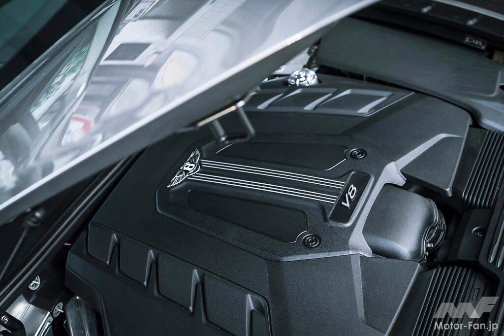 6.0リッターW12はすでにラインナップから落ち、現在はV8モデルのみとなるベンテイガ。4.0リッターV8ツインターボのスペックは550PS/770Nm。