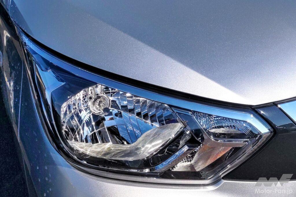 ヘッドライトの写真