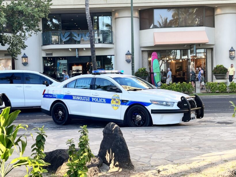 アメリカ、ホノルルのパトカー