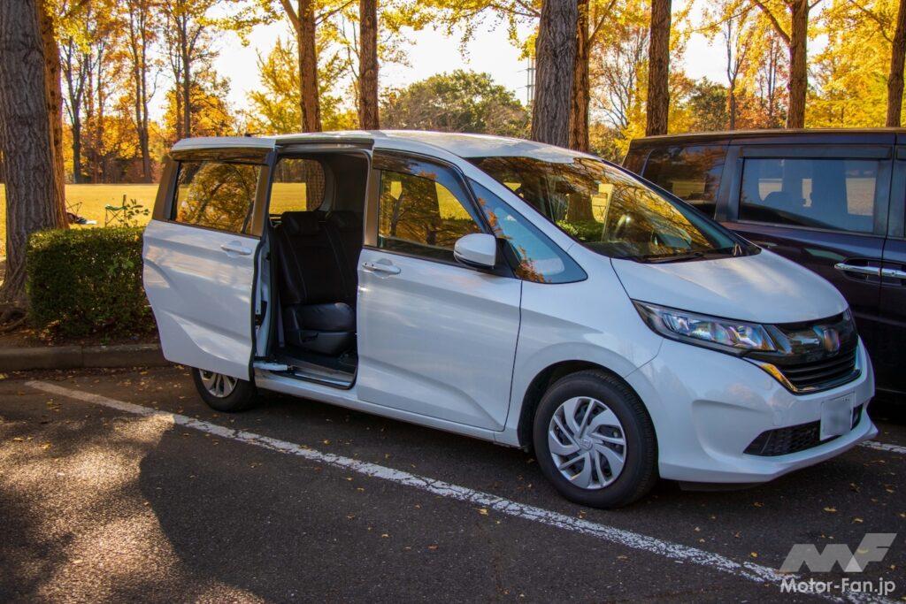 スライドドアが開いている写真