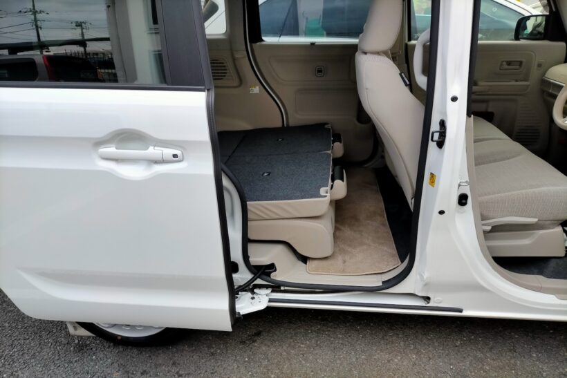 スライドドアの写真