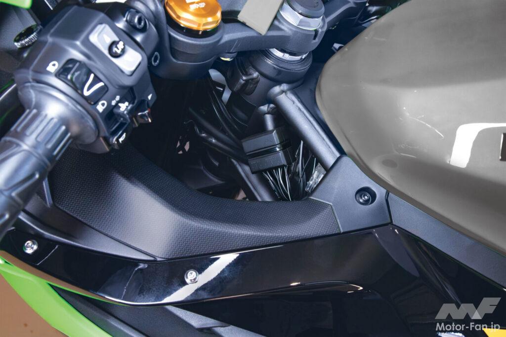 ももページ モトレクション】充電システム、電源分岐ターミナル、125cc