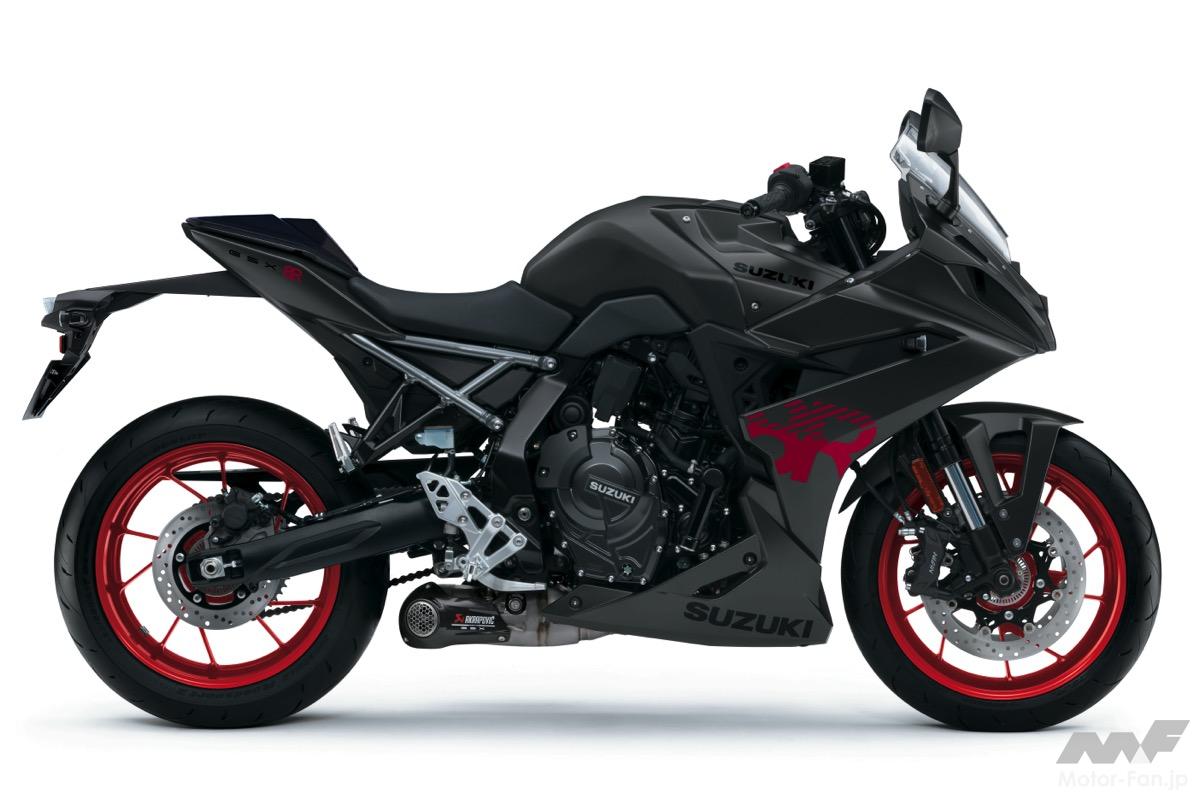 GSX-8R-EVO_M6_Akrapovic_-nera.