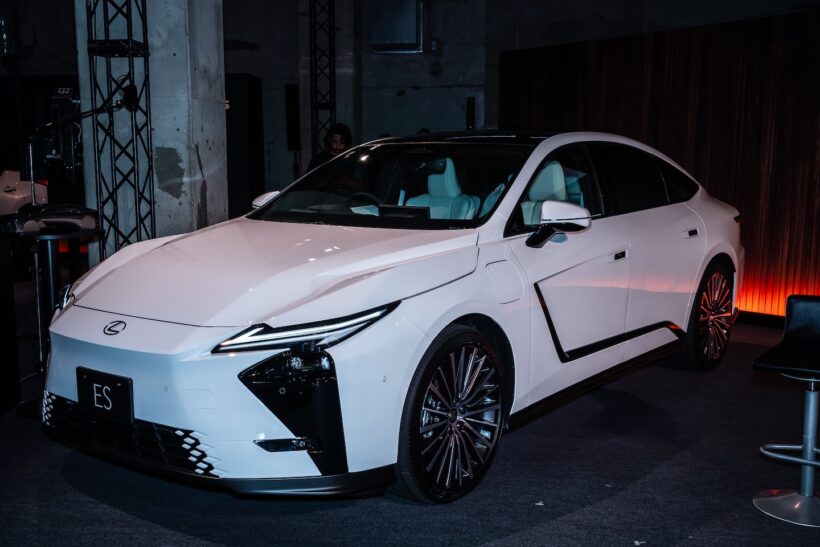 LEXUS_SENSES_1_ES_3-820x547.