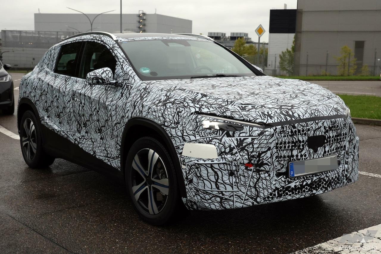 2026年デビュー? 新型メルセデス・ベンツGLAを世界最速予想! 大胆