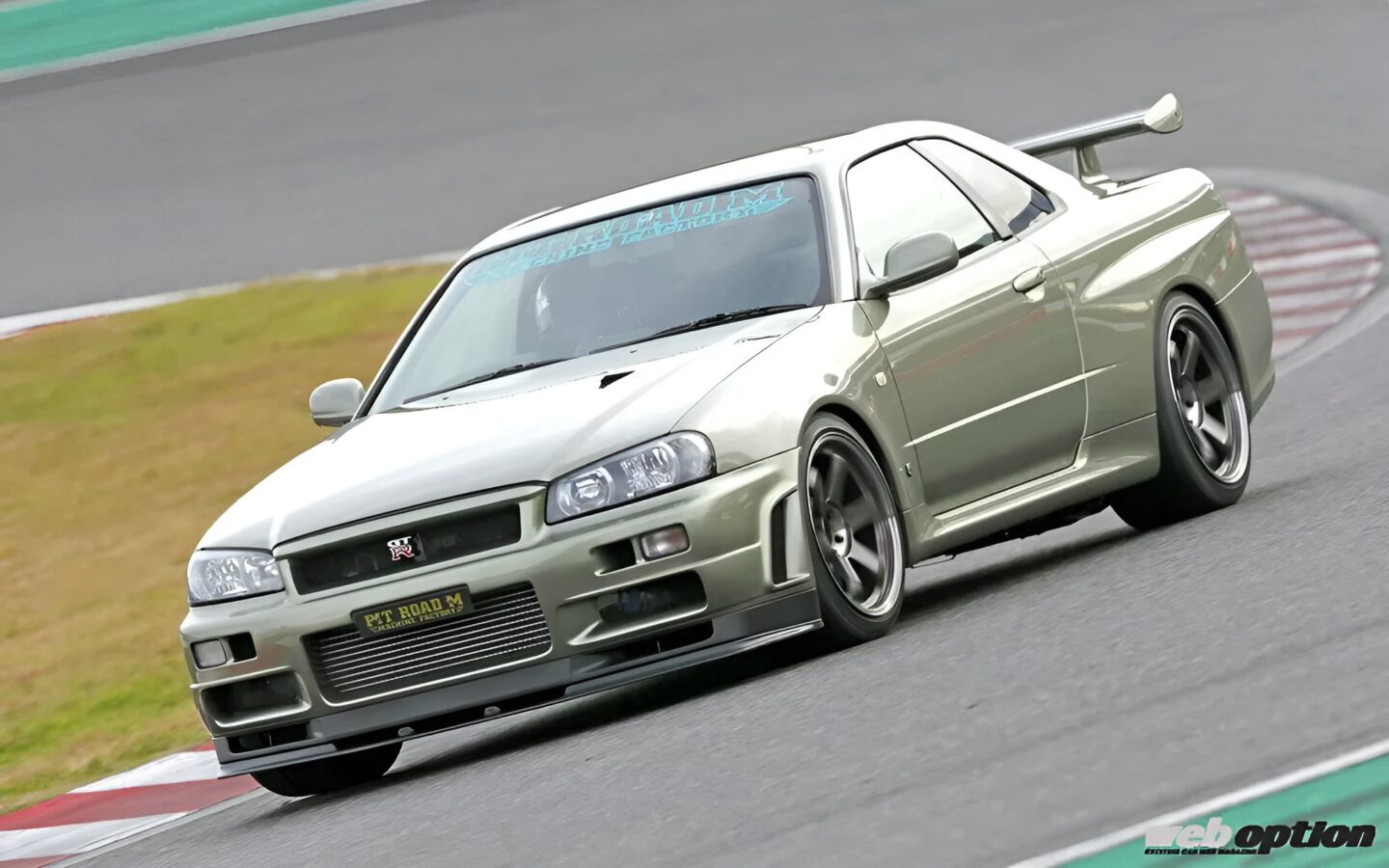 1100馬力でも快適公道仕様!?」老舗チューナーが製作したBNR34