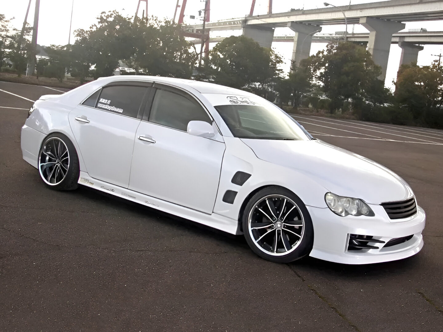 マークXは本来こうあるべきだった！」直6ターボ＋6速MT換装でハイ