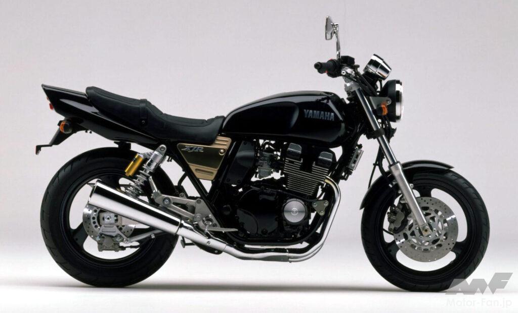 ジャパニーズネイキッド、ヤマハXJR400（初期型の1993年式）が1/12
