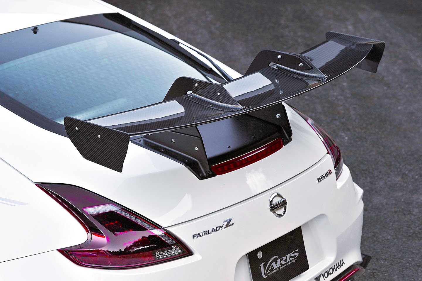 先代フェアレディZニスモをさらなる次元へ」バリス渾身の高機能エアロ