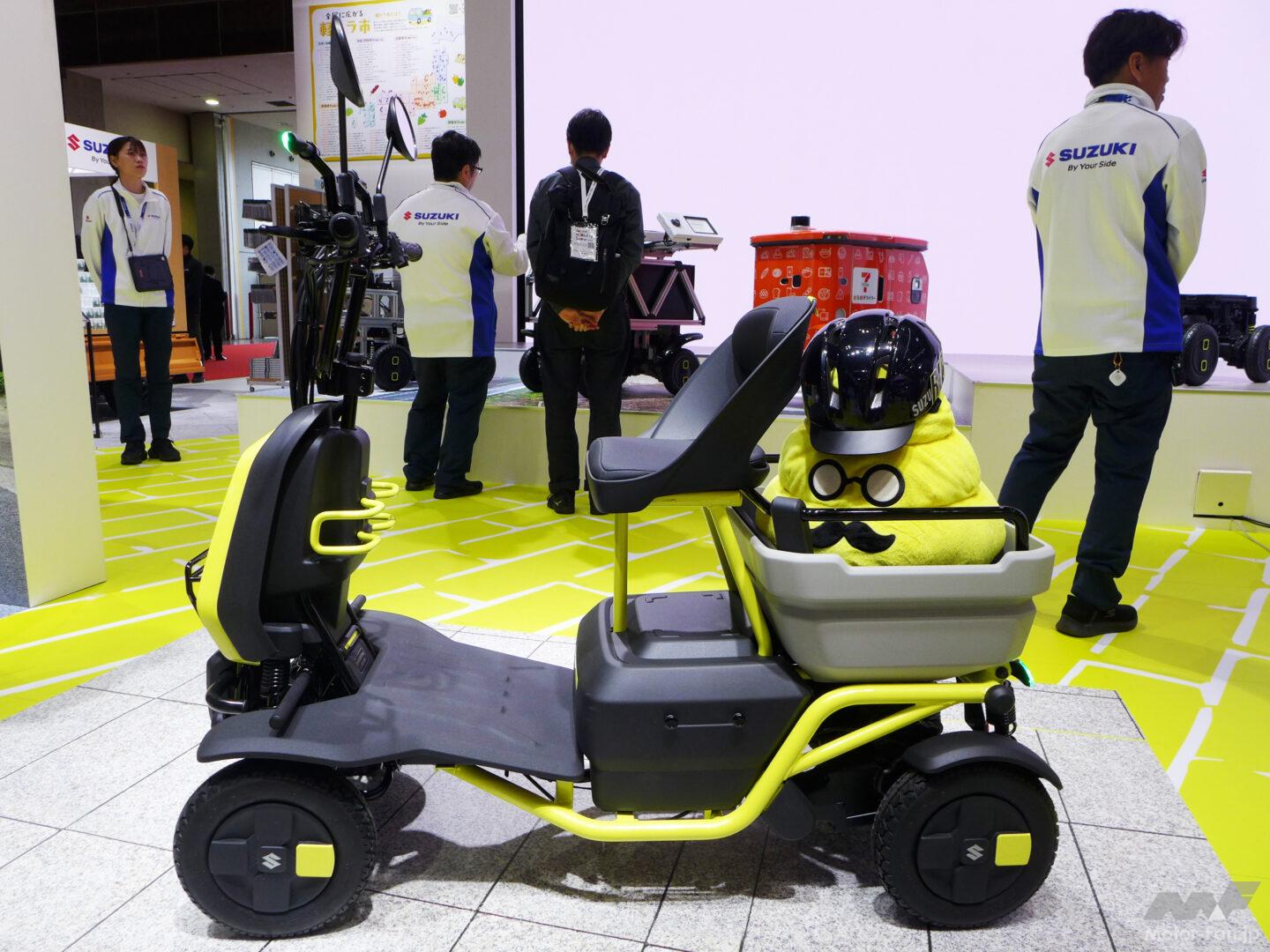 セニアカー以上クルマ未満？スズキが提案するパーソナルモビリティ