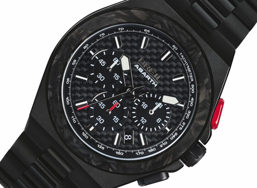 世界465本限定が販売される、「ブレイル アバルト 1000 クロノグラフ」。