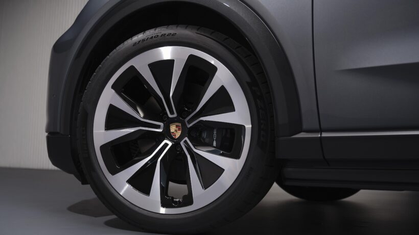 「ポルシェ カイエン エレクトリック」のエクステリア。