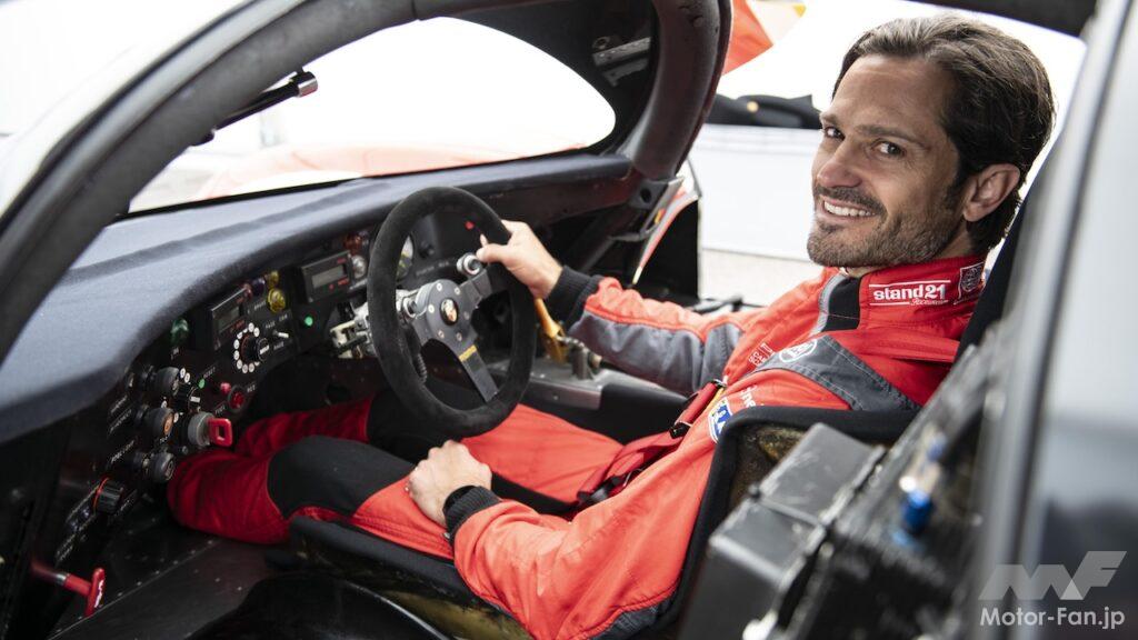 マンタープ・パークで、憧れのグループC「ポルシェ 962C」をドライブしたスウェーデン王室のカール・フィリップ王子。