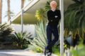 米国・カリフォルニアを拠点に建築家として活躍するスティーヴン・ハリスは、増え続けるカーコレクションを収蔵するため、地下ガレージを備えた邸宅をデザインした。