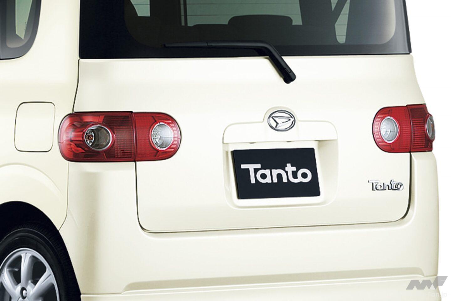今や軽の主流“スーパーハイトワゴン”開拓車！ダイハツ「タント」が100