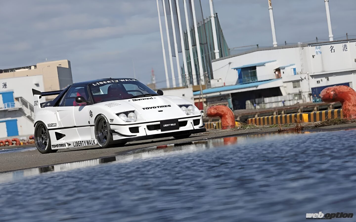 一周回って本物より魅力的!?」AZ-1ベースの“ちっちゃいフェラーリF40