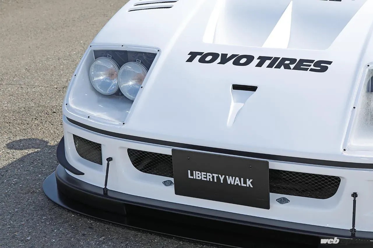 一周回って本物より魅力的!?」AZ-1ベースの“ちっちゃいフェラーリF40
