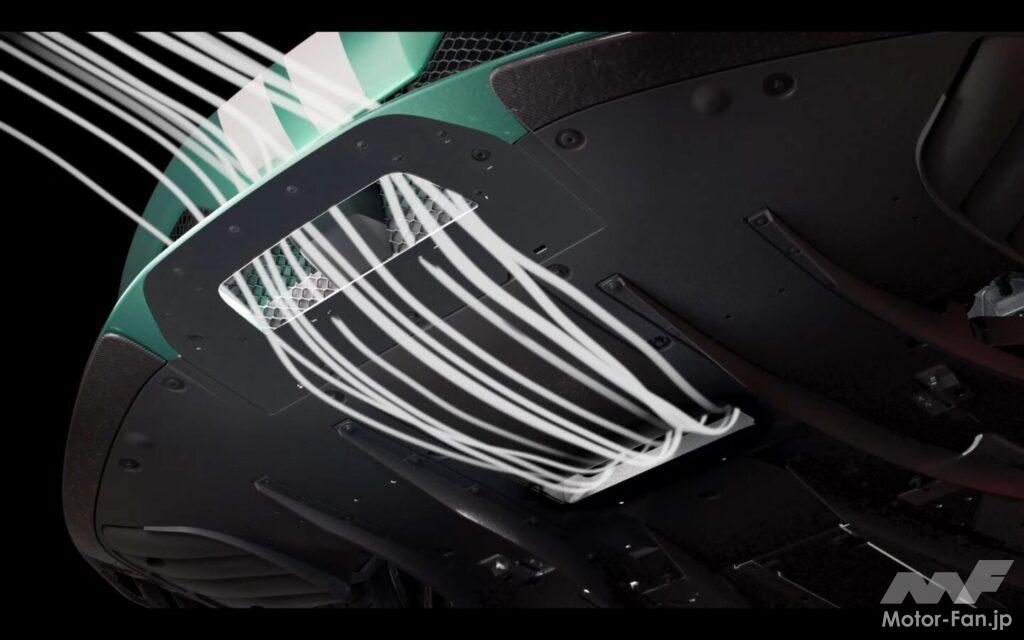 ②フロア前部に流され