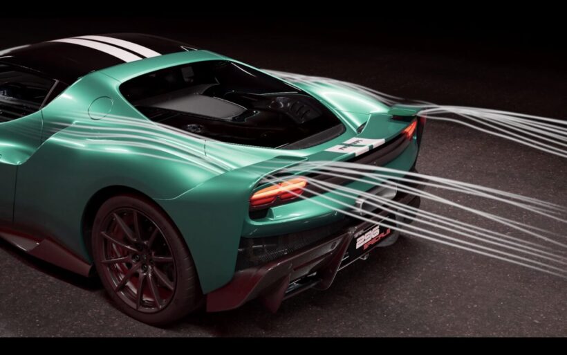 フロントルーバーからの空気はサイドウイングにつながる