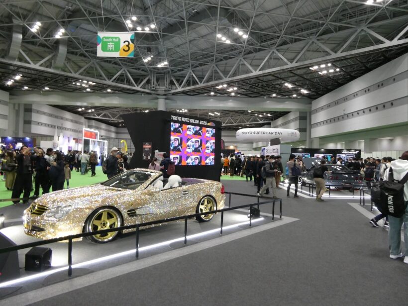 オートサロンブースも