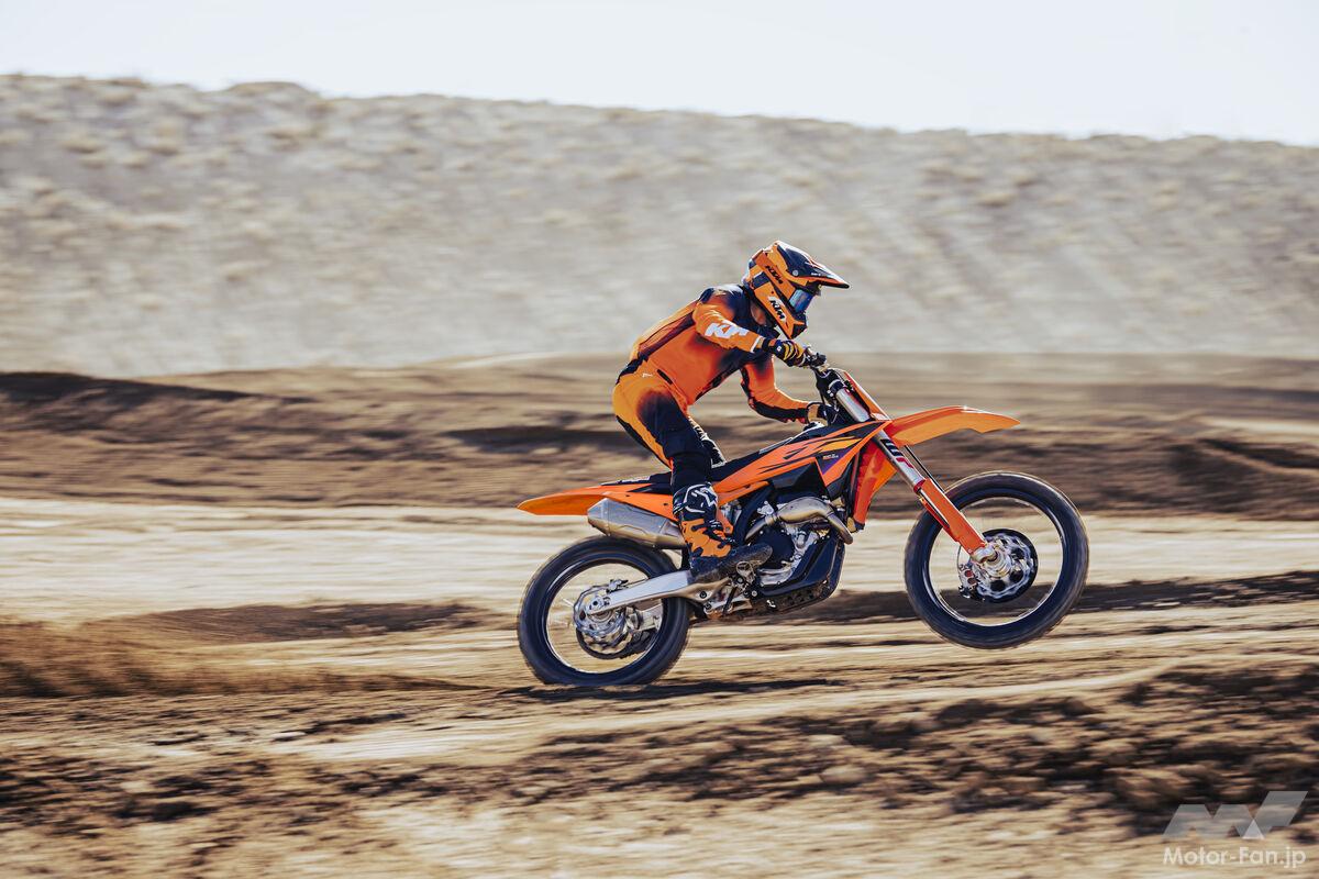 WP製新型サスペンションを全車採用！ KTM 2026モトクロス新型を発表