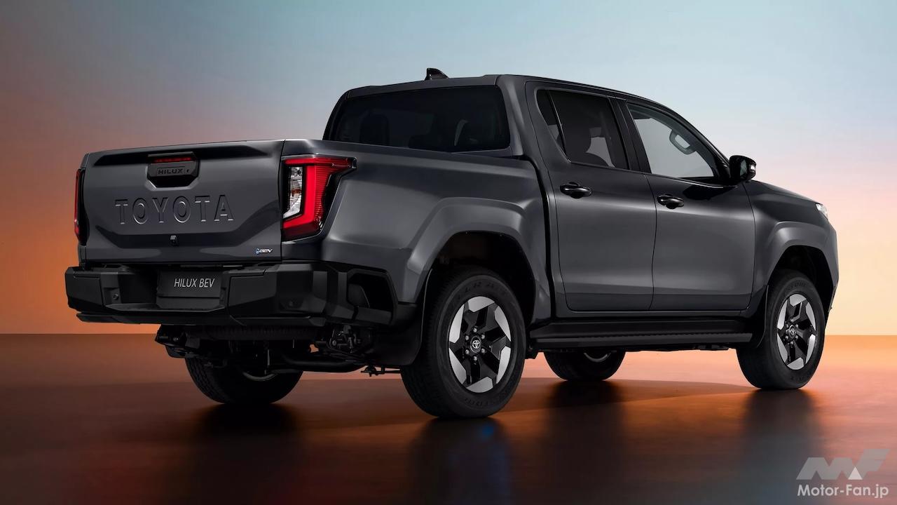 トヨタ新型ハイラックス、史上最大のデザイン革命で登場! 世界を沸かせ