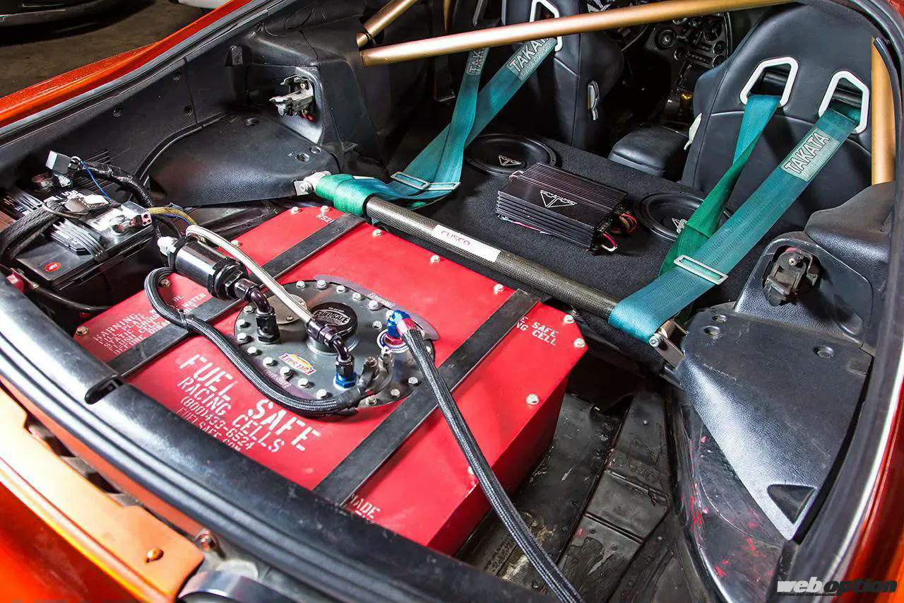 アメリカ版のスモーキー永田!?」V12ツインターボ仕様のJZA80スープラが