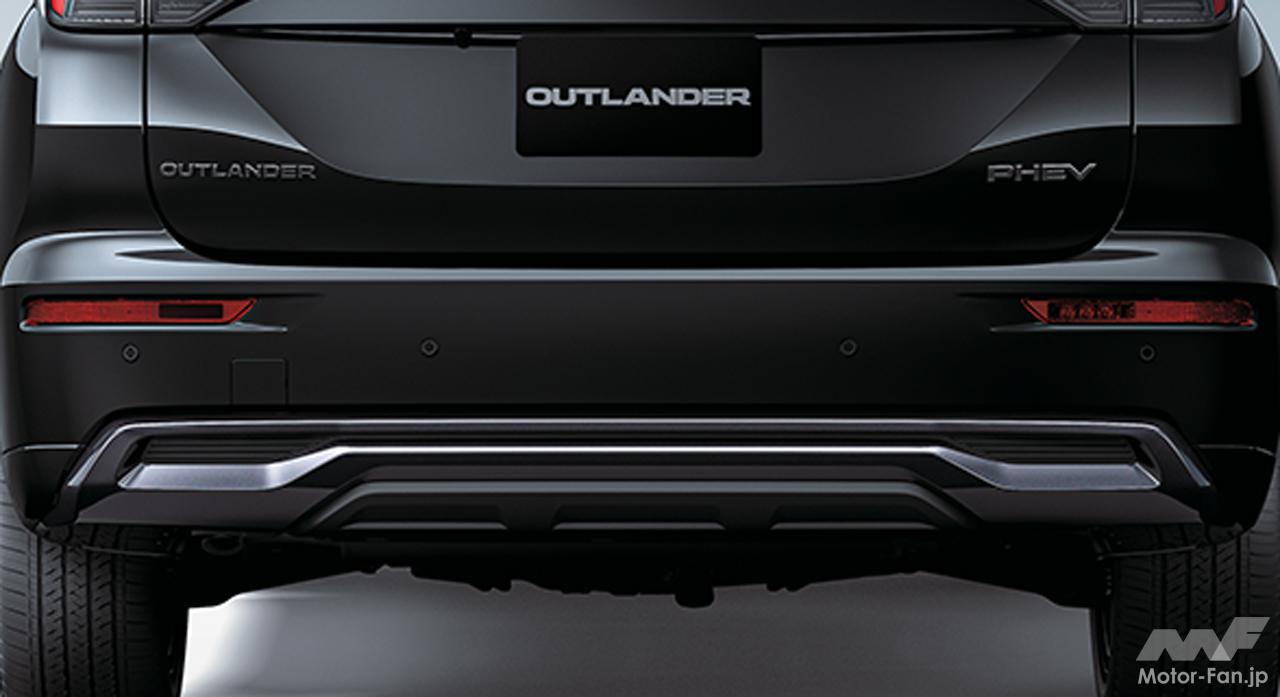 1218_Mitsubishi-Outlander-