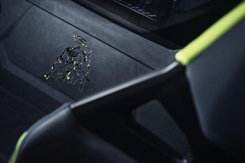 「ランボルギーニ テメラリオ アド・ペルソナム」のインテリア。