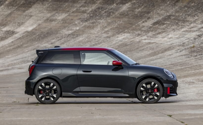 MINI JCW E